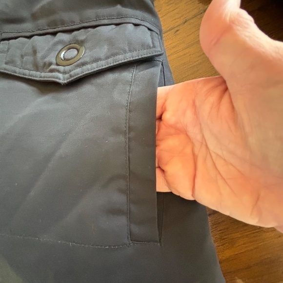 Ecko Red down & feather filled black parka size small EUC - Picture 13 of 15